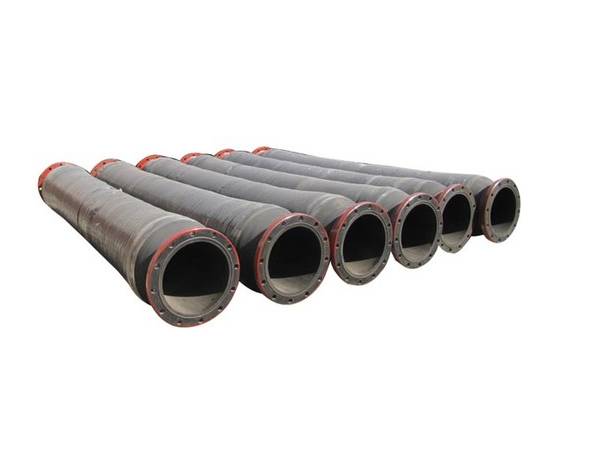 Dredge sleeve hose with flanges on each end